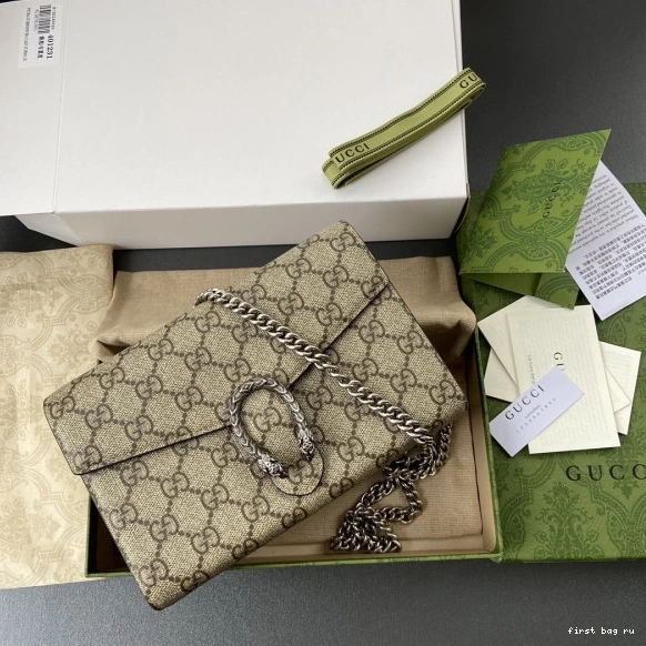 First bag ru mini Gucci leather Dionysus chain bag 0710